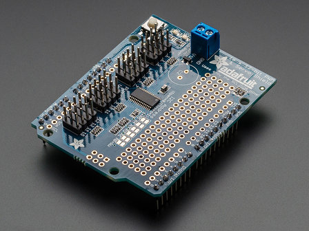 16 Channel Servo Shield 12-bit PWM I2C interface van Adafruit 1411