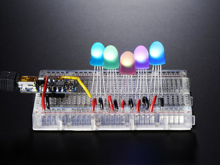 NeoPixel LED RGB diffuus 8mm through-hole WS2811 van Adafruit 1734