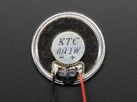 Mini Metal Speaker 8 ohm 0,5W van adafruit 1890