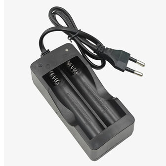 Dual 18650 Batterij Oplader &ndash; 220 Volt &ndash; Voor Twee Li-ion Cellen