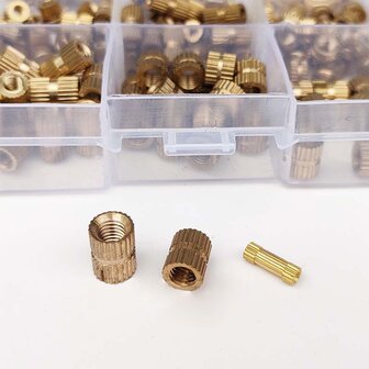 Messing Insert Moeren Set 360-delig M2 M3 M4 M5 &ndash; Brass Knurl Nuts in Opbergdoos