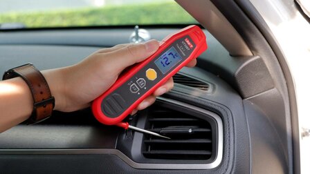 UNI-T UT320T 2-in-1 Thermometer &ndash; Infrarood &amp; Probe &ndash; -40&deg;C tot 300&deg;C