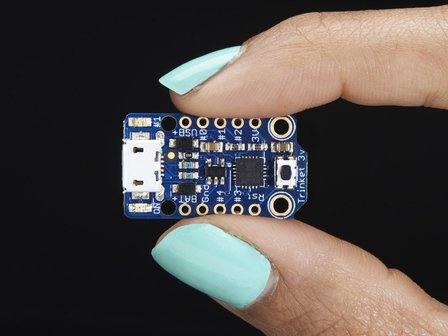 Trinket - Mini Microcontroller - 3.3V Logic - MicroUSB  Adafruit 1500