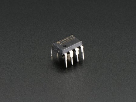 Op Amp - Dual Rail-to-Rail - 2.7-6V power @ 80mA output - TLV2462 Adafruit 808