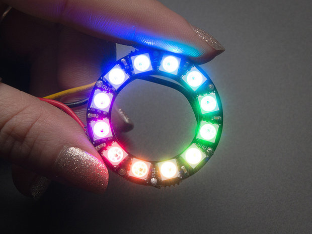 NeoPixel RGB Ring  - 12   van Adafruit 1643