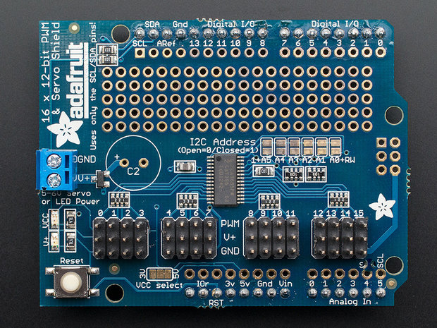 16 Channel Servo Shield 12-bit PWM I2C interface van Adafruit 1411