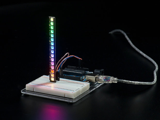 NeoPixel Stick 8 x WS2812 5050 RGB LED    van Adafruit 1426