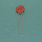 Condensator-10pF-50V