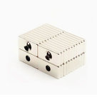 Blokmagneet 20x10x5mm met gat 4mm Neodymium 