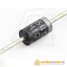 Productomschrijving De FR107 is een snelle herstel gelijkrichter diode voor het omzetten van wisselspanning naar gelijkspanning